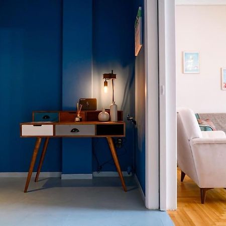 Bluexenia 1 Bedroom Retro Luxury Athens Exterior photo